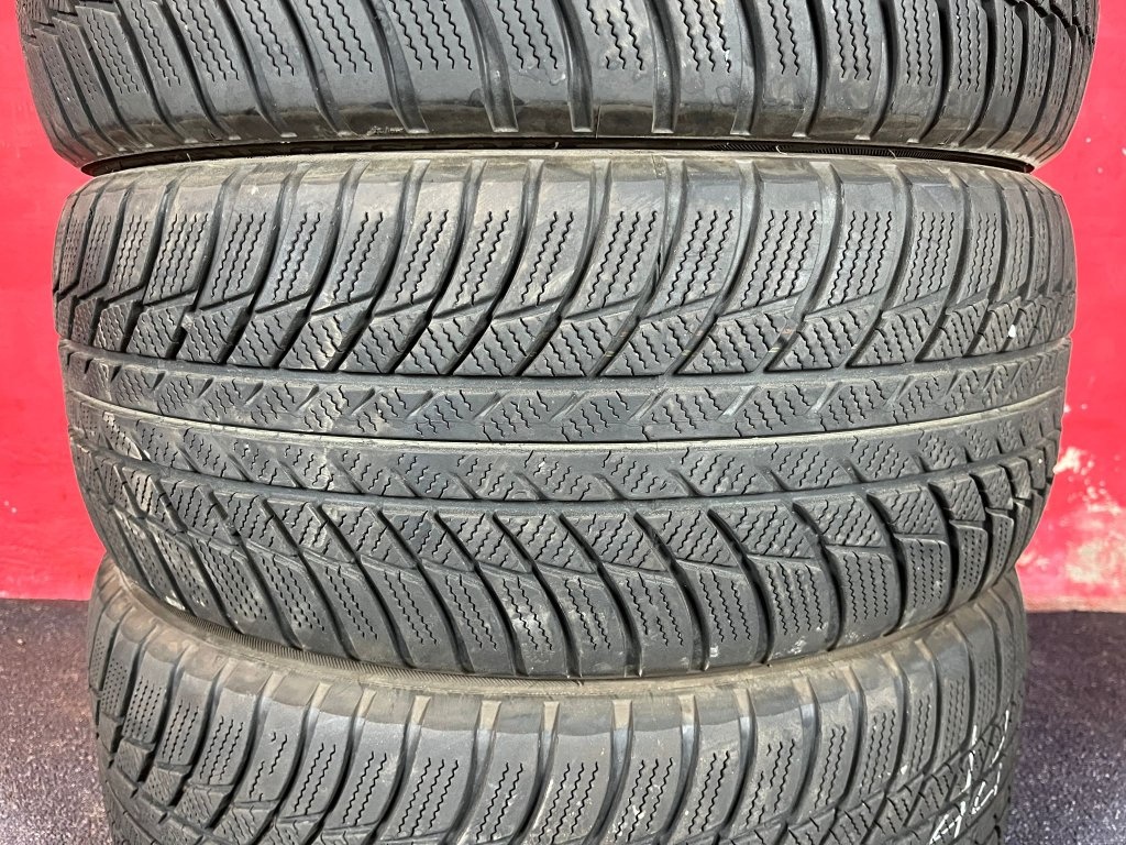 225/45 R18 91 H ZIMNÍ Bridgestone Blizzak LM 001 - 3