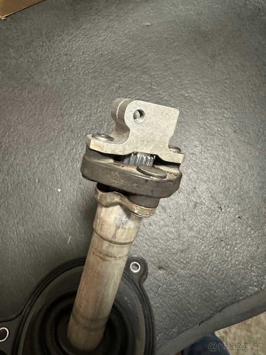 Hřídel řízení bmw g30 g31 - 3