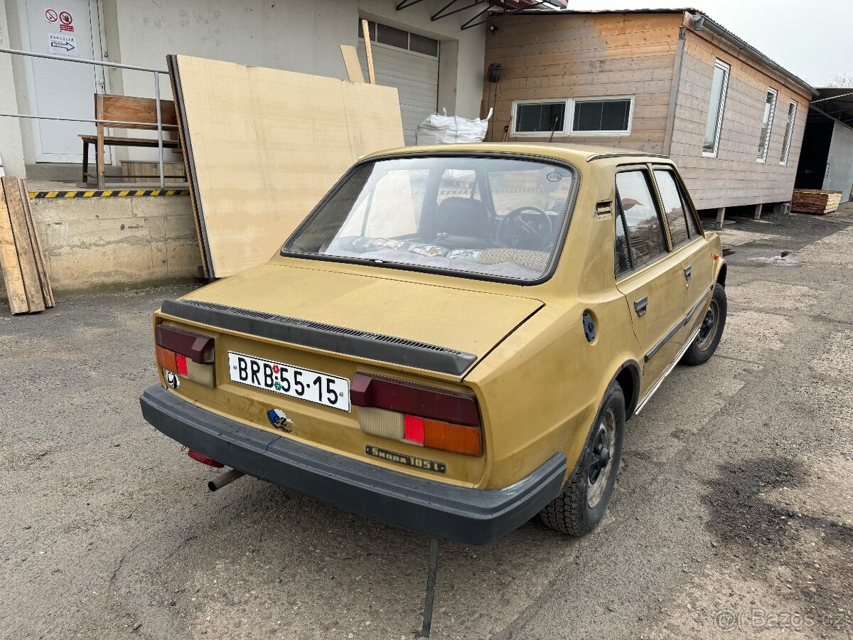 Škoda 105m - 3