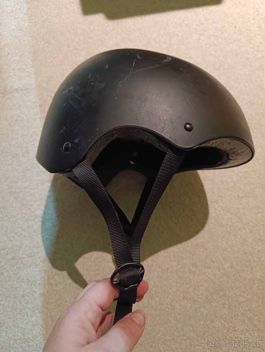 Helma na sport, vel. 55 až 58 cm - 3