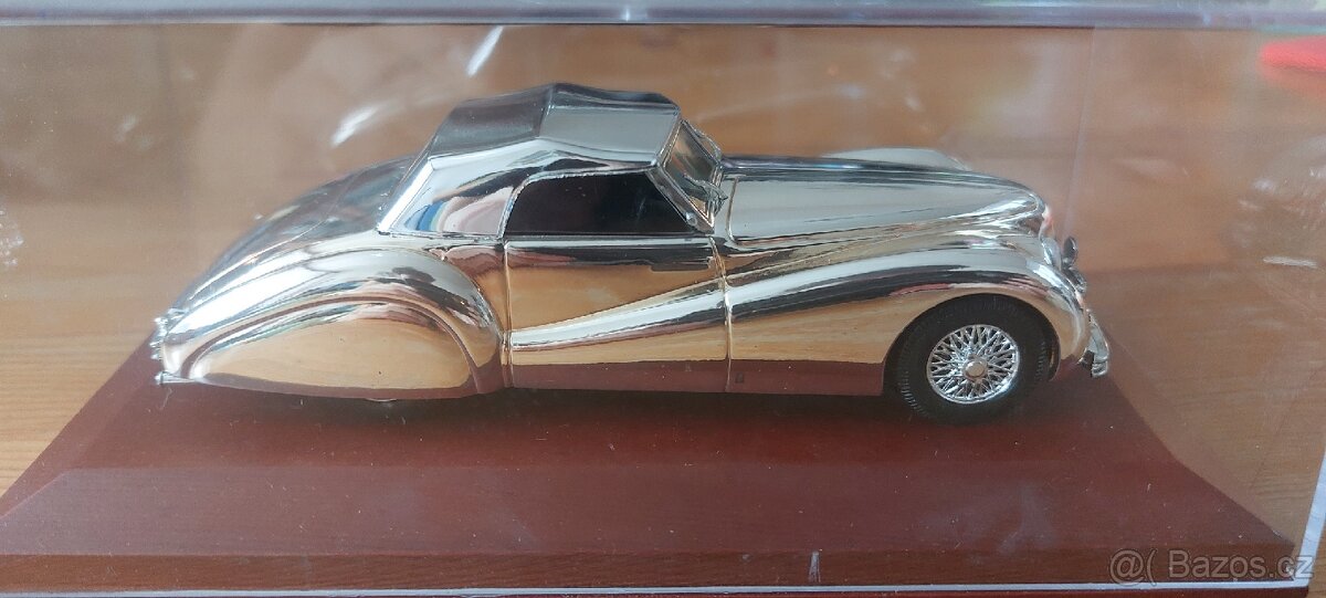 Zberateľské auto Alfa rodeo 6c 2500 ss - 3