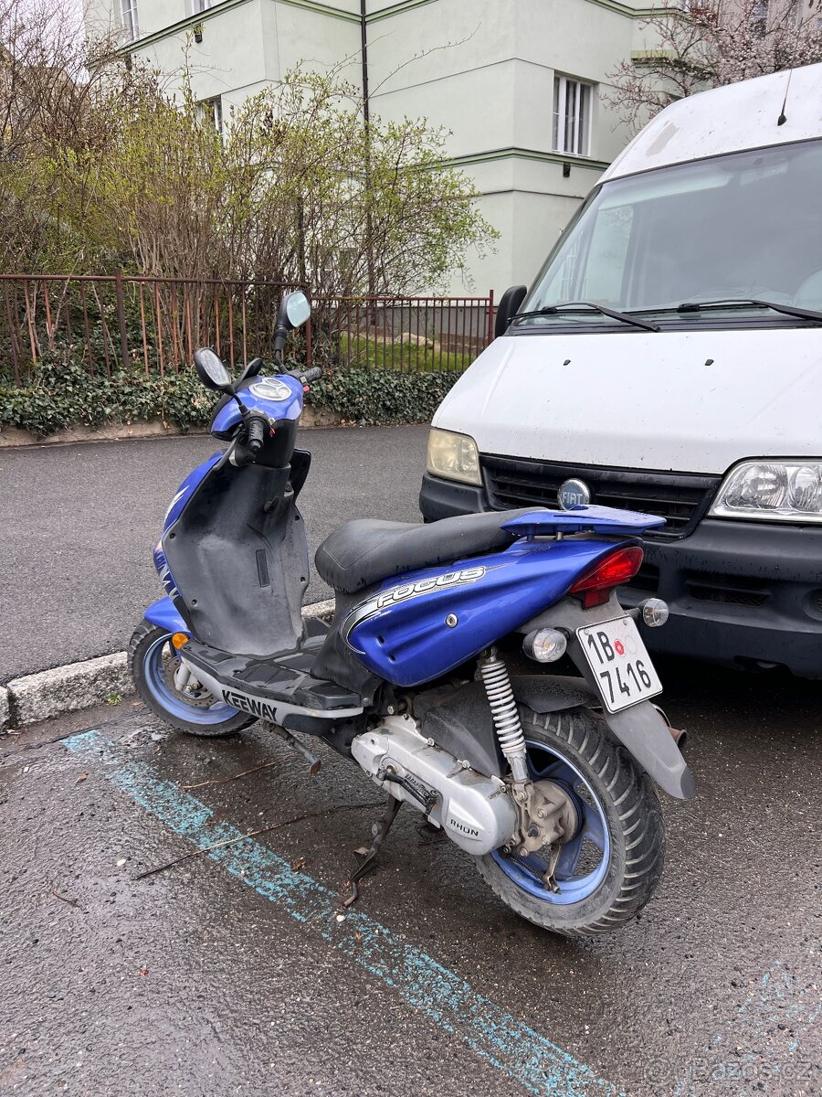 KEEWAY FOCUS 50ccm / skůtr 50ccm - 3