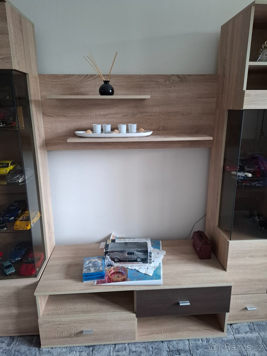 Prodám obývací stěnu - 3