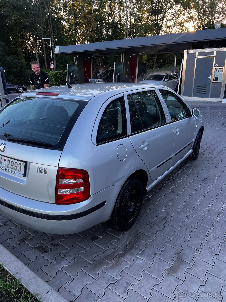 Škoda Fabie 1.2. Benzin - 3