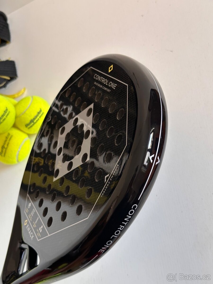 KNACK Control One 3K carbonová Padel pálka - 3