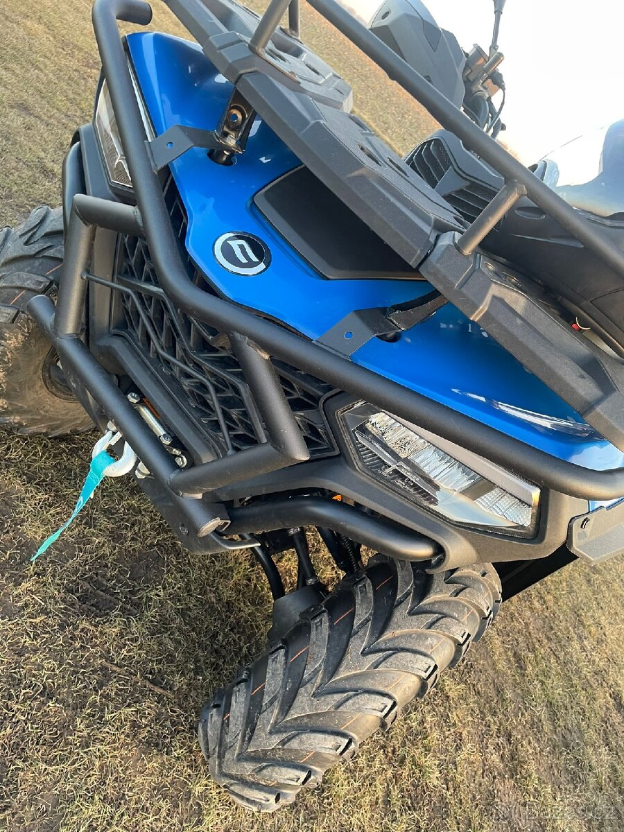 Čtyřkolka cfmoto 520 g2