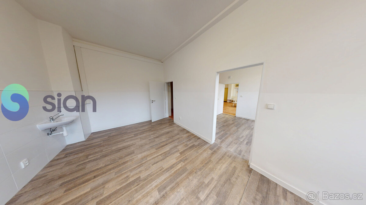 Podnájem ordinace o vel. 87,2 m2 Francouzská 1233/18 - 3