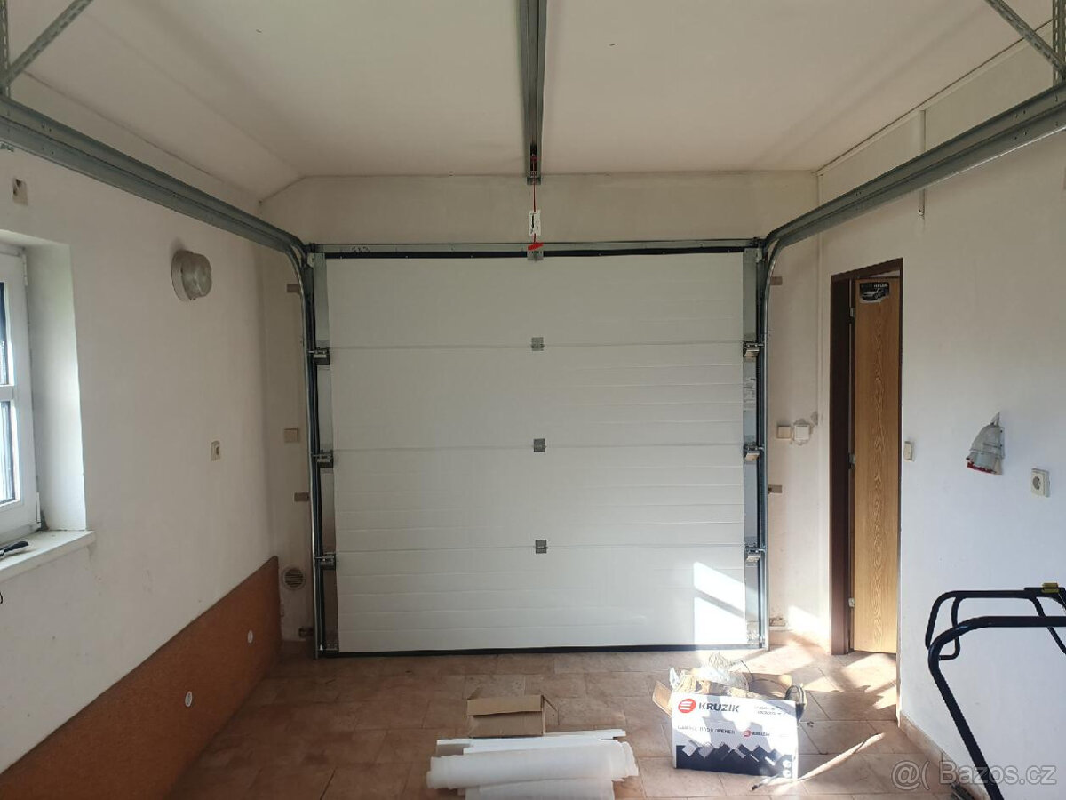 Lamely na sekční garážové vrata Kružík - 3