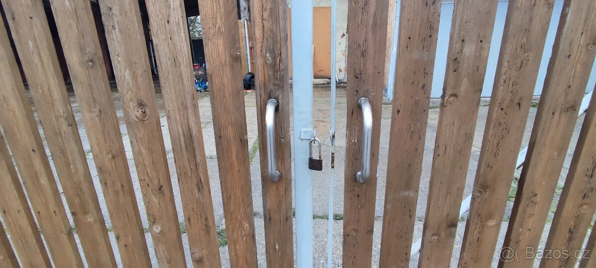 Ruční pojezdová brána - 3