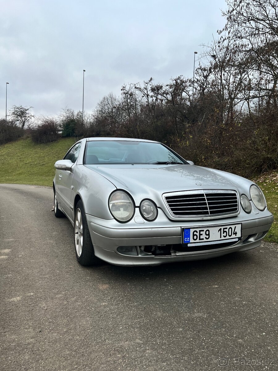 Mercedes-Benz CLK 320 V6 (W208), r. 2001, Avantgarde - 3