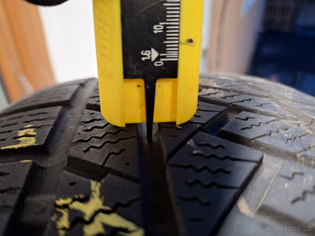 Prodám zimní pneu 215/65/16 102H Continental - 3