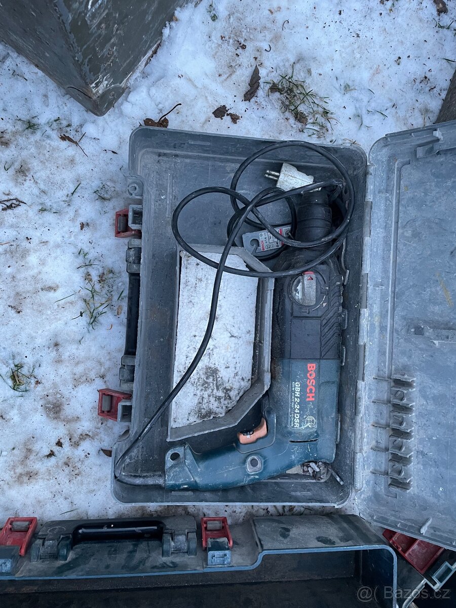 Nářadí Bosch s Hilti na dily - 3