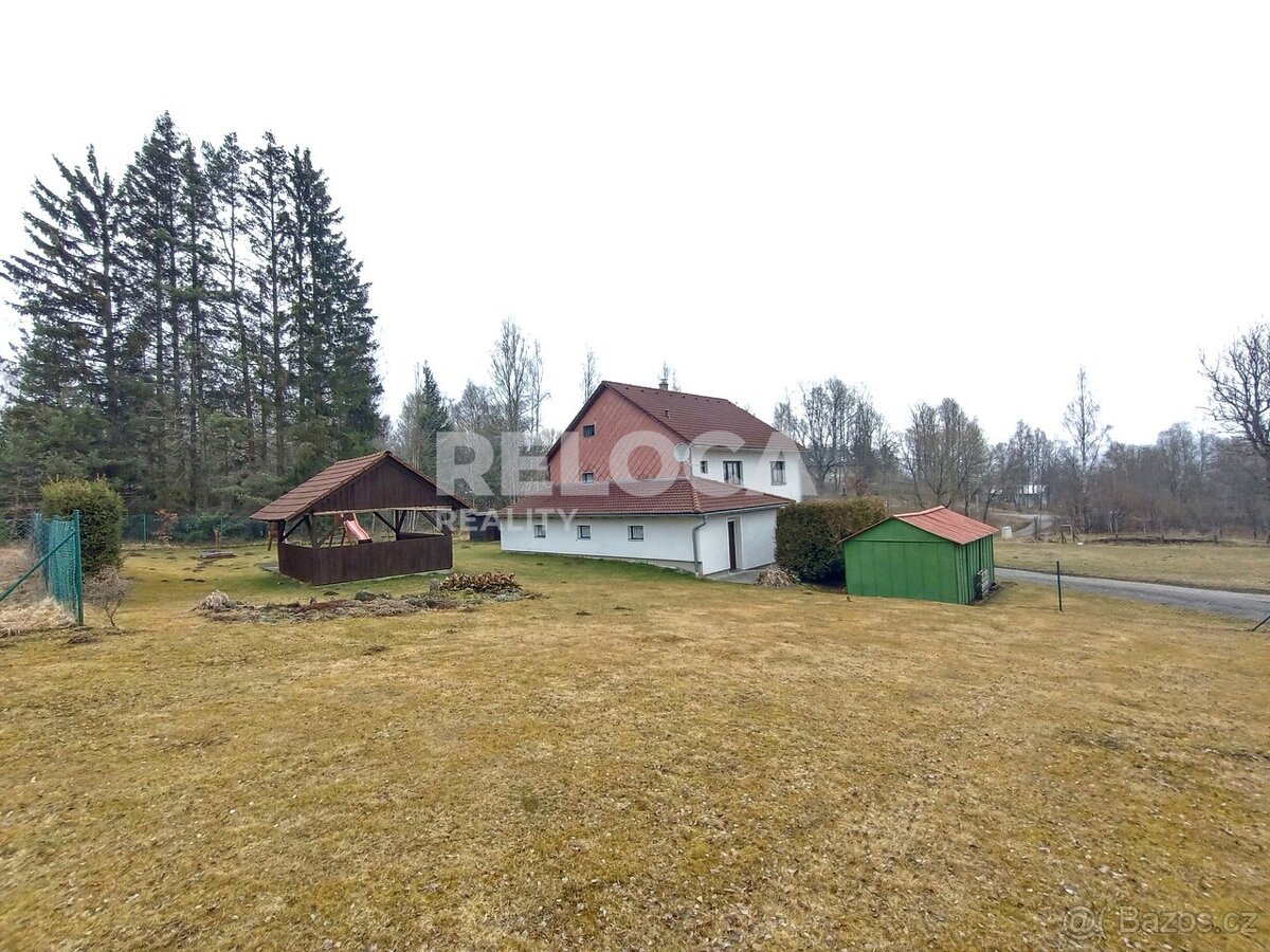 RD 7+1, 210m2, pozemek 1828m2, Lipno - Nová Pec - 3