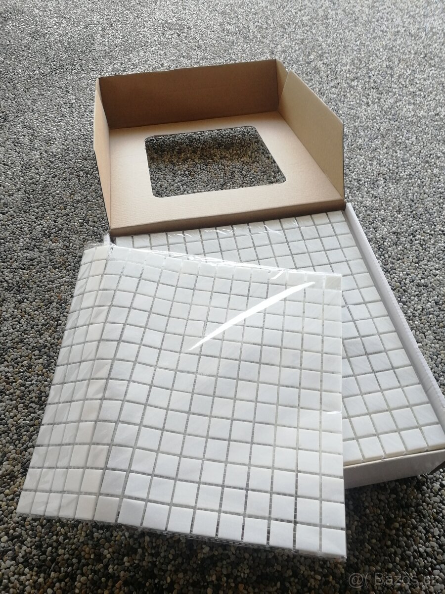 Prodám mozaiku bílé barvy - 3