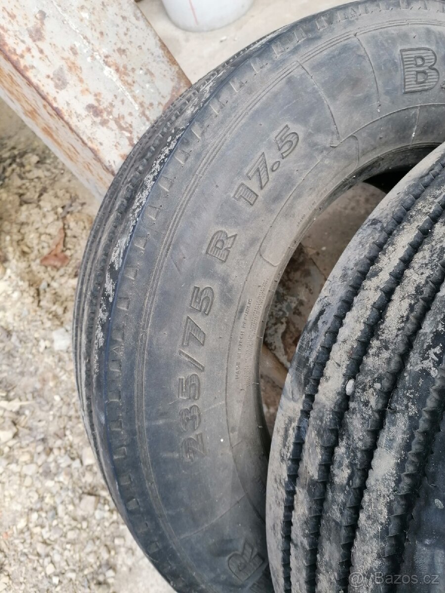 Pneu 235/75 R17, 5 - 3