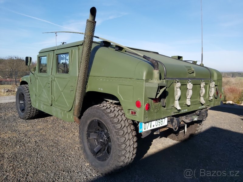 Hummer H1 / HMMWV slant back