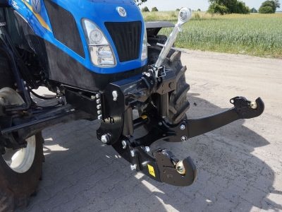 Prodám universální přední tříbodový závěs nosnost 1,8 t - 3