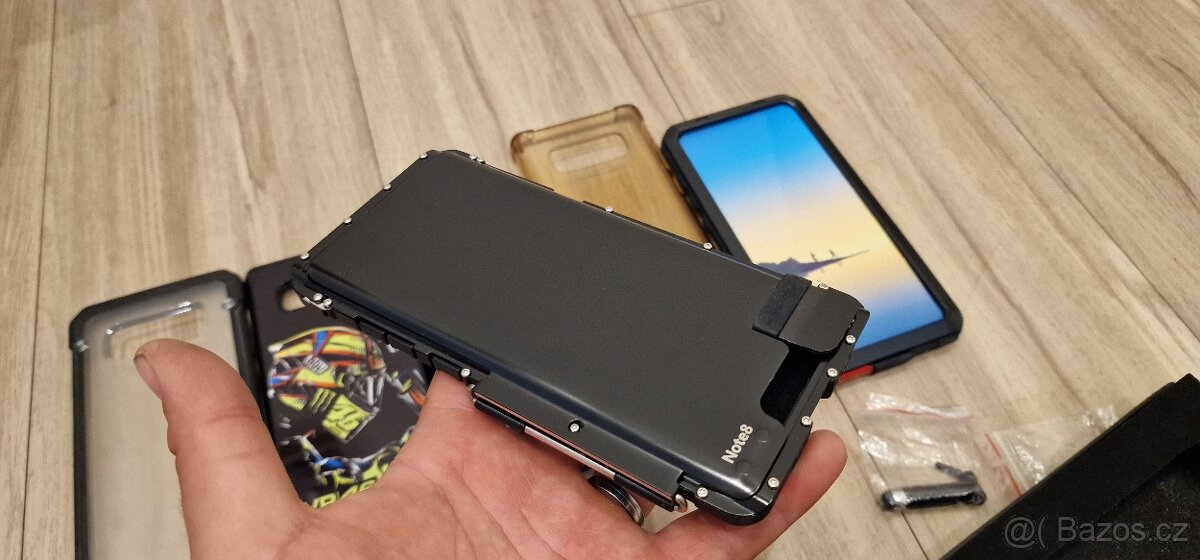 Kryty Samsung Note 8 - 3