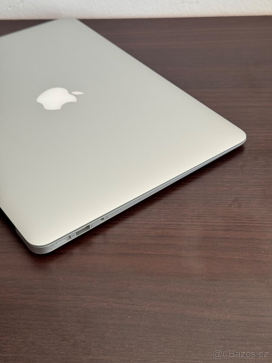 MacBook Air 13,3" (2015) i7/4GB/128GB - 3