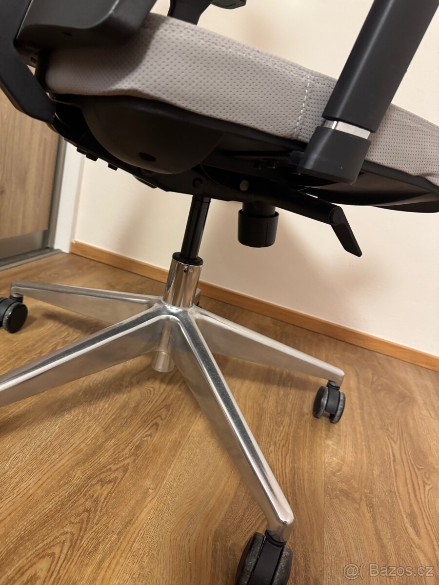 Kancelářská židle - 3