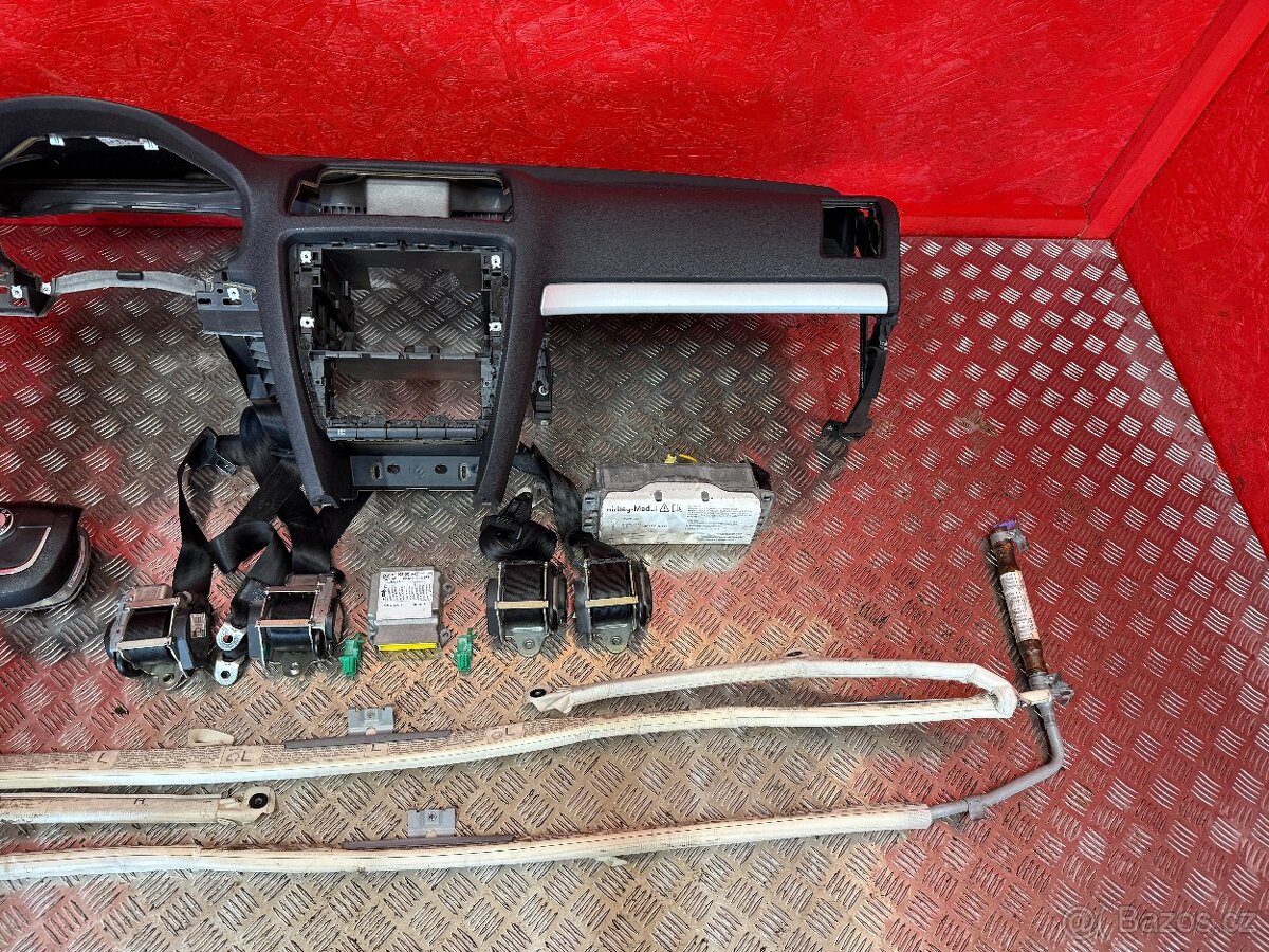 AIRBAGOVÁ SADA ŠKODA OCTAVIA 2 FACELIFT - 3