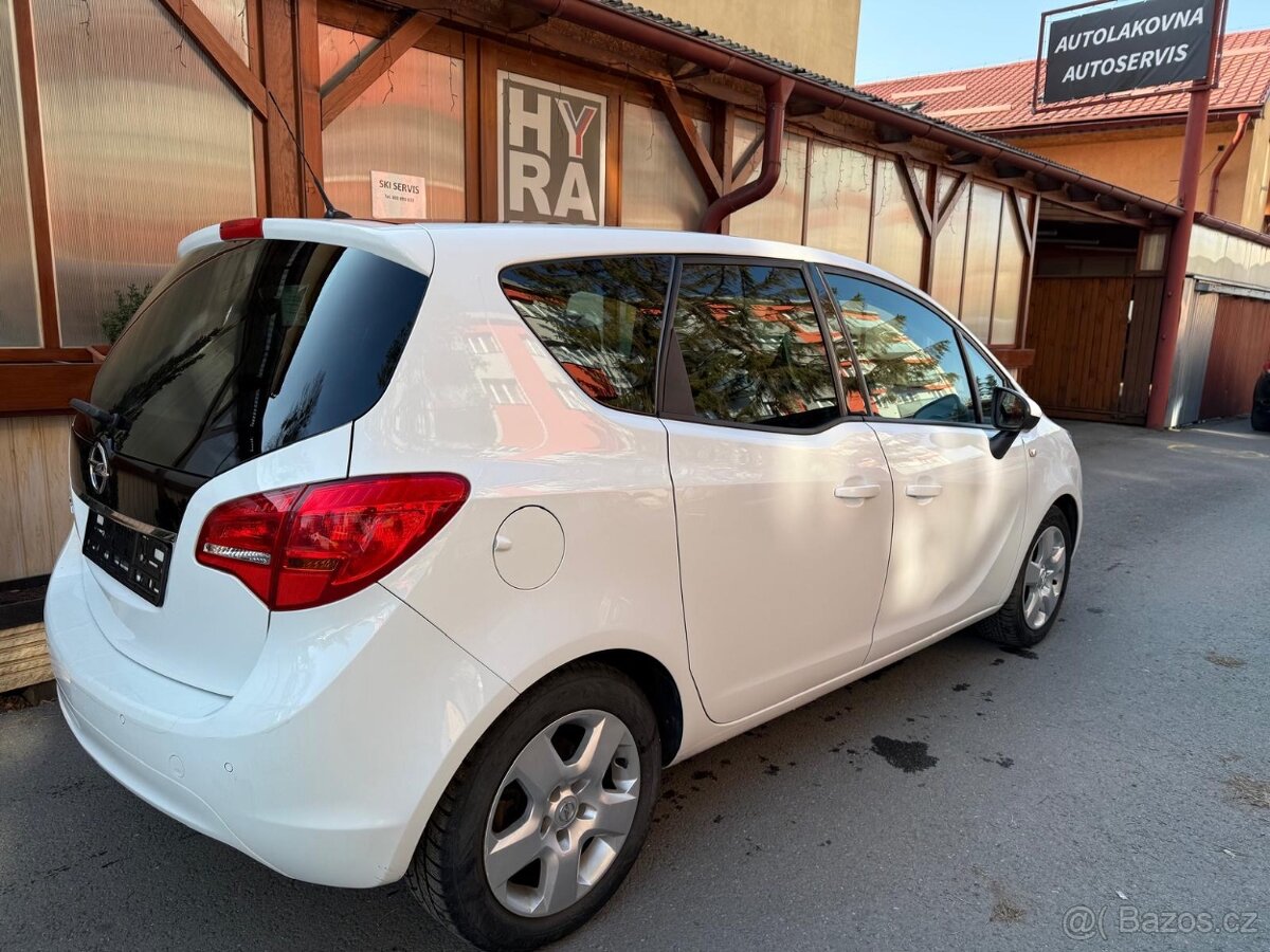 Opel Meriva 1,4i - 3