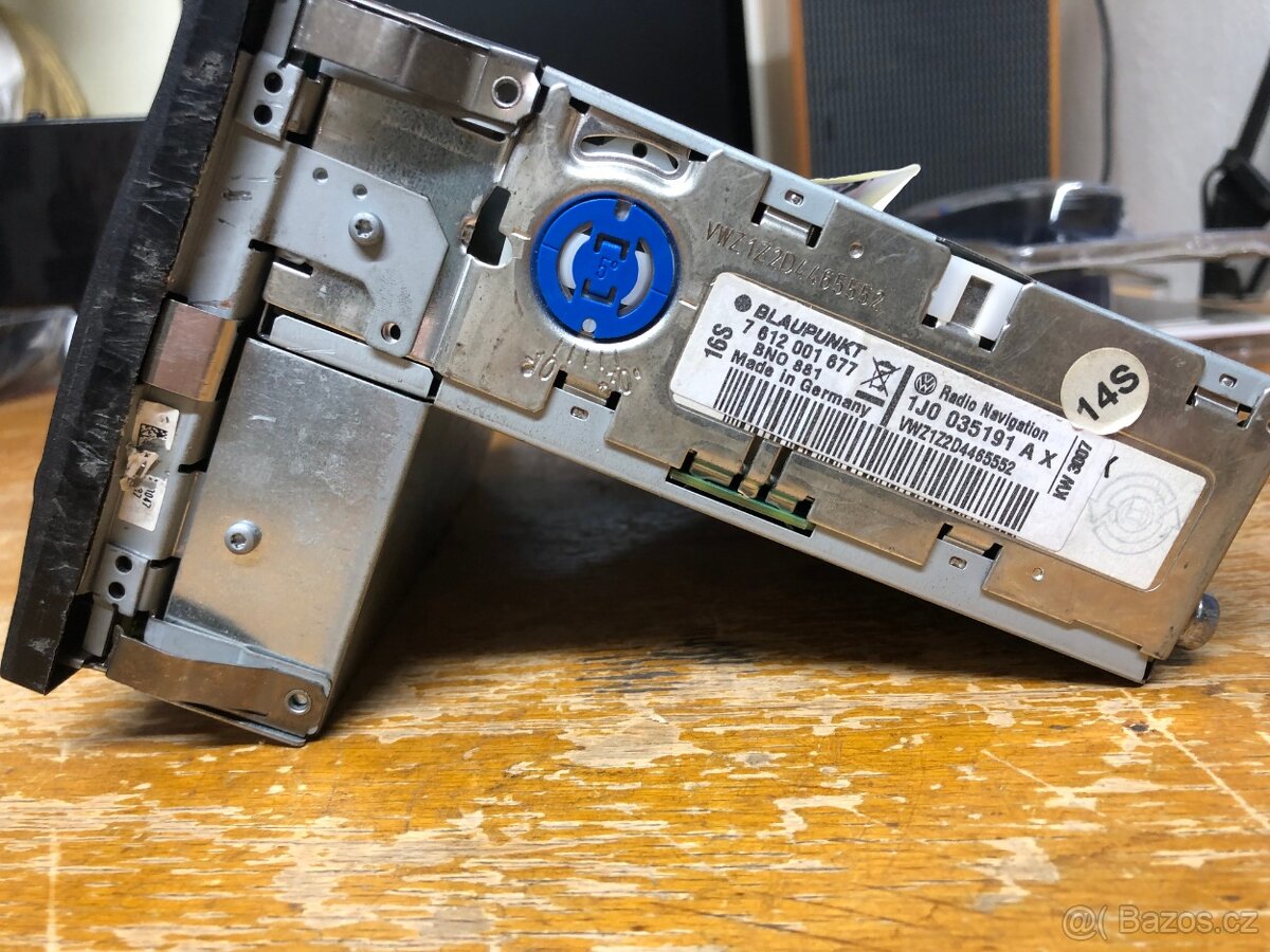 Autorádio BLAUKPUNT s navigací - 3