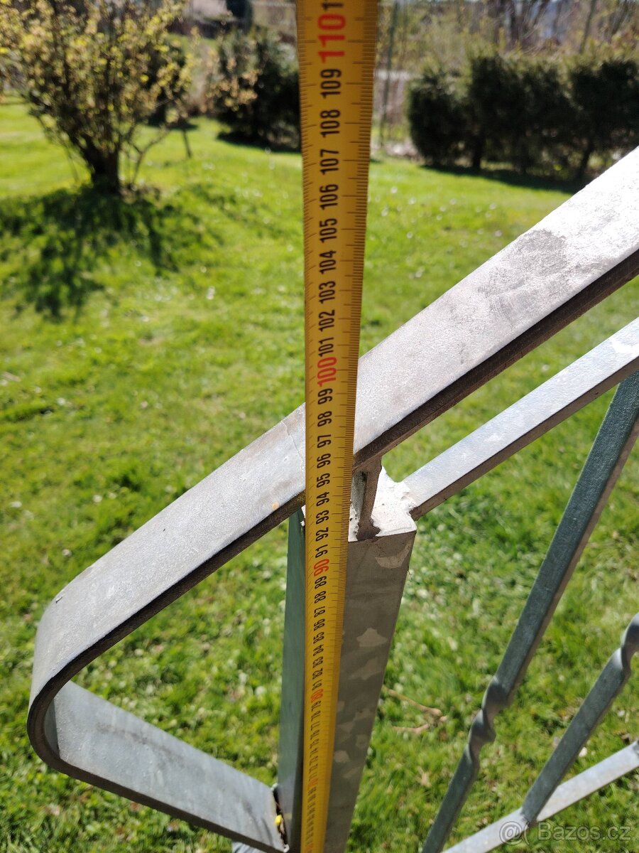 Zábradlí pozink - 3