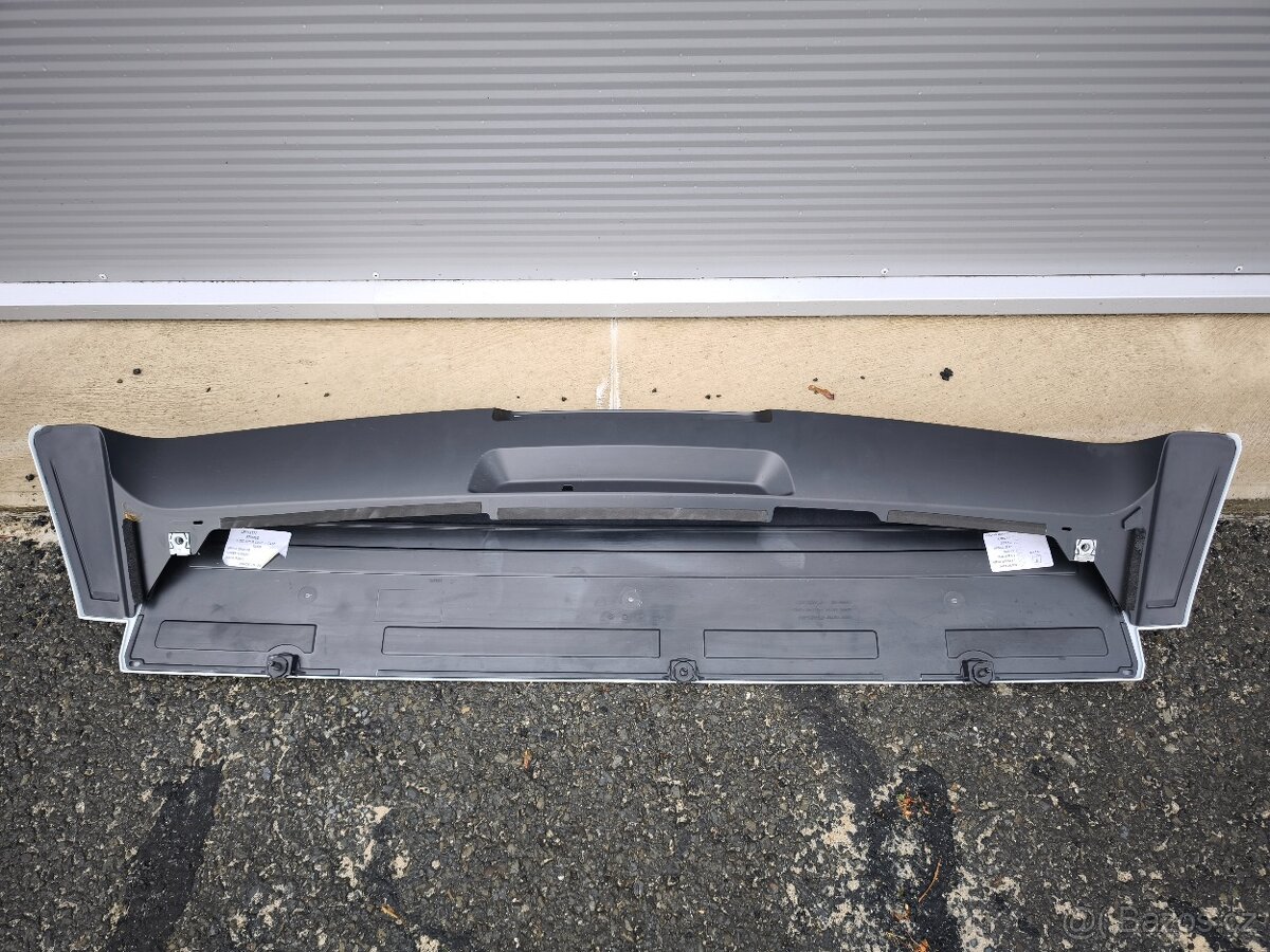 Zadní spoiler na RANGE ROVER SPORT 2010 - 2013