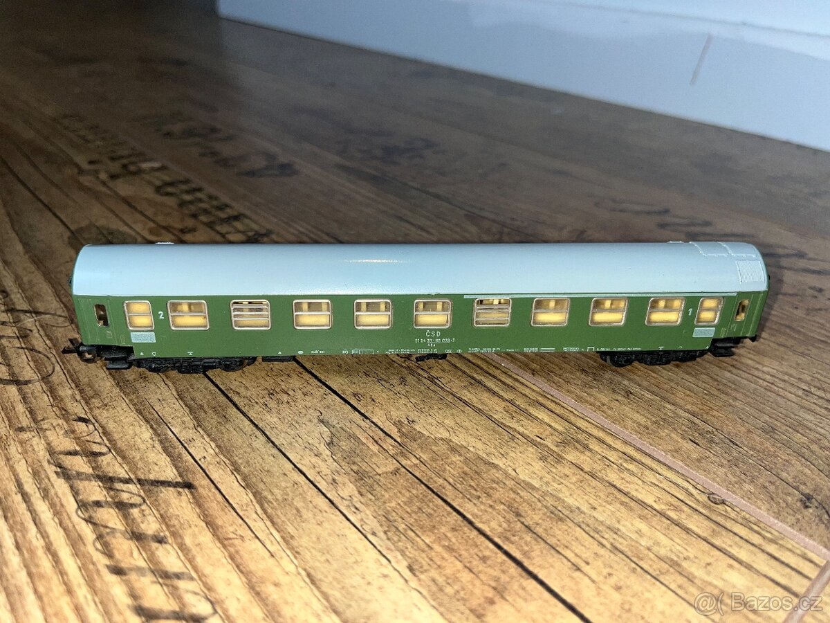 Osobní vozy klasické stavby - 3