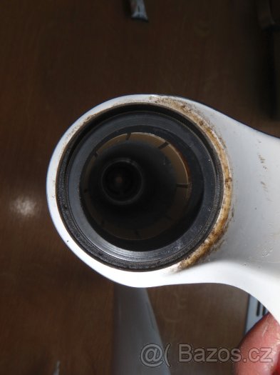 Prodám spodní nohy vidlice Fox Float RL 29" - 3