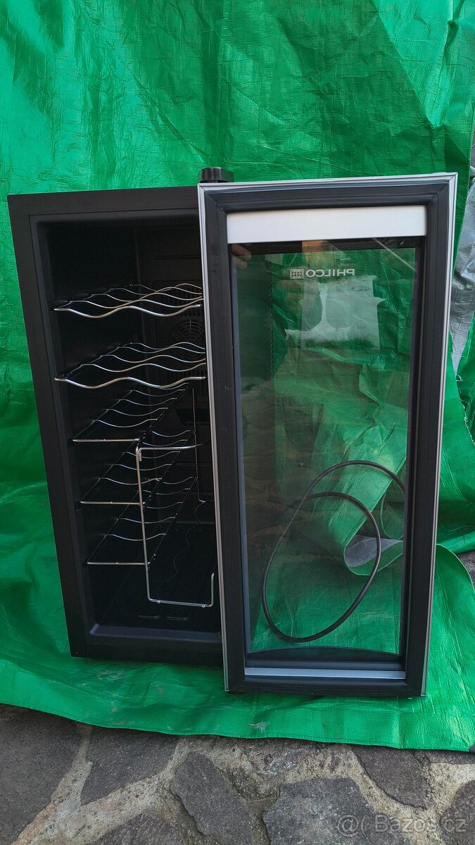 Prodám vinotéku PHILCO - 3