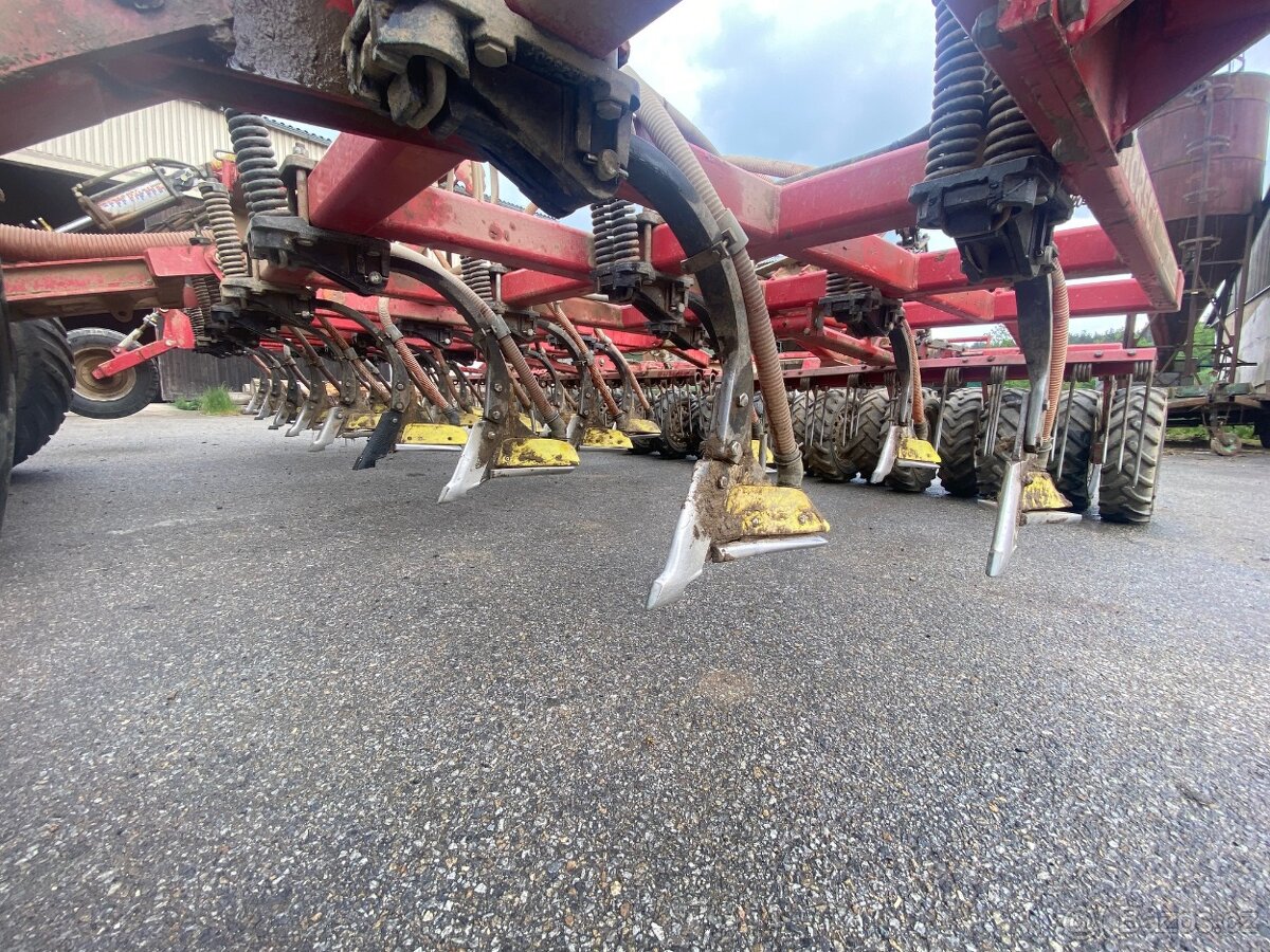 Sečka Horsch Concord CO 6 - 3