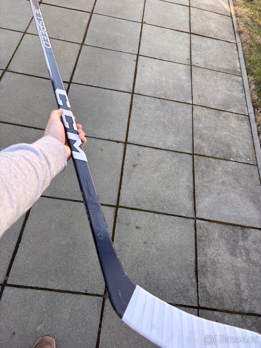hokejka ccm jetspeed limited edition flex 85 p28 - 3