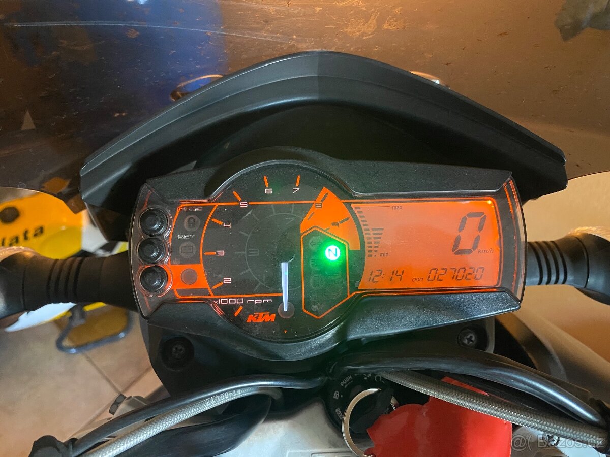 Prodám Ktm 690 sm