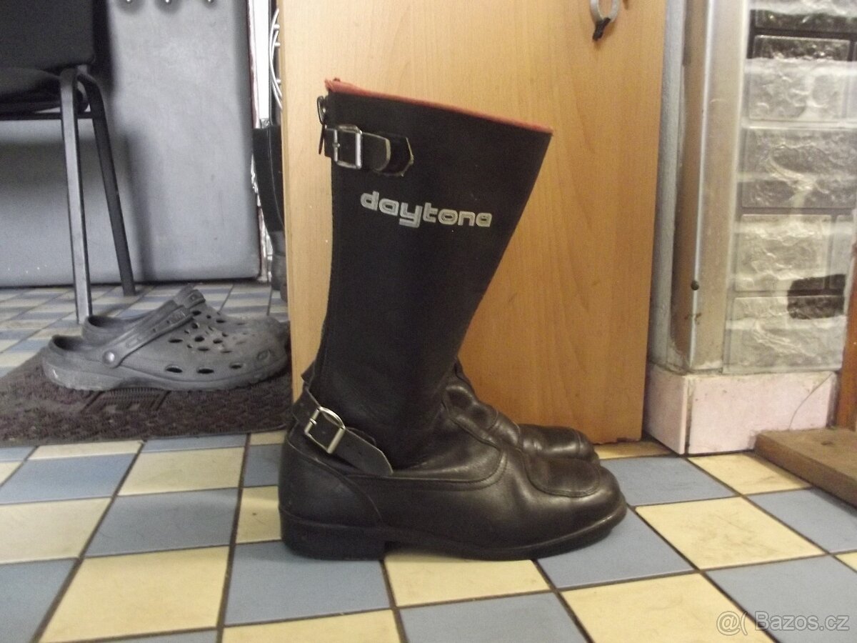 Boty Daytona vhodné na moto - 3