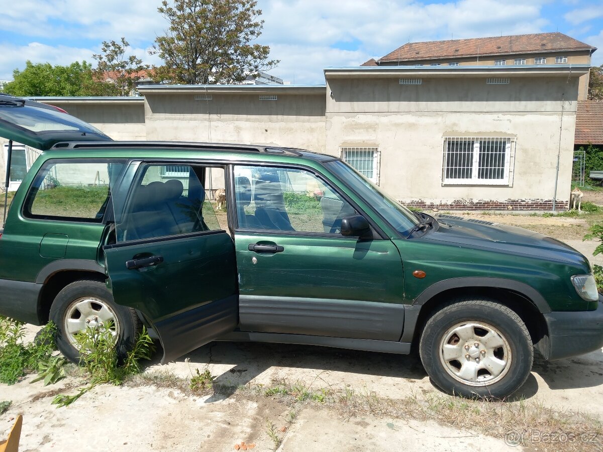 SUBARU FORESTER - 3