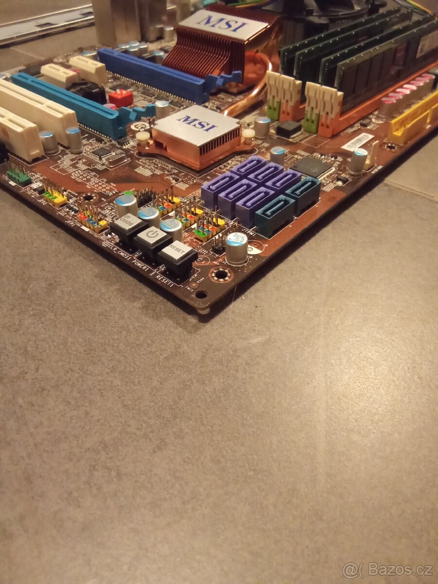 Základní PC deska MSI MS-7558 LGA 775 - 3