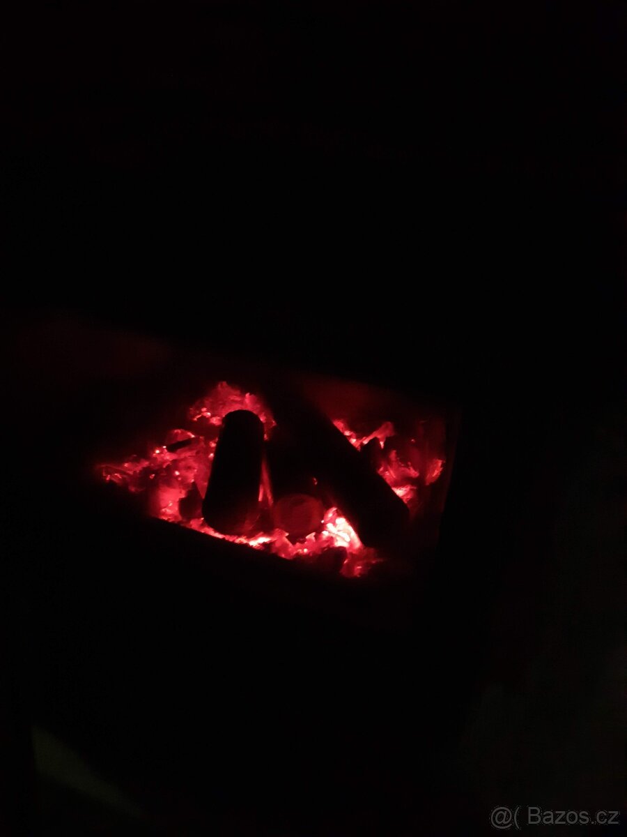 AKÁTOVÉ BRIKETY - 3