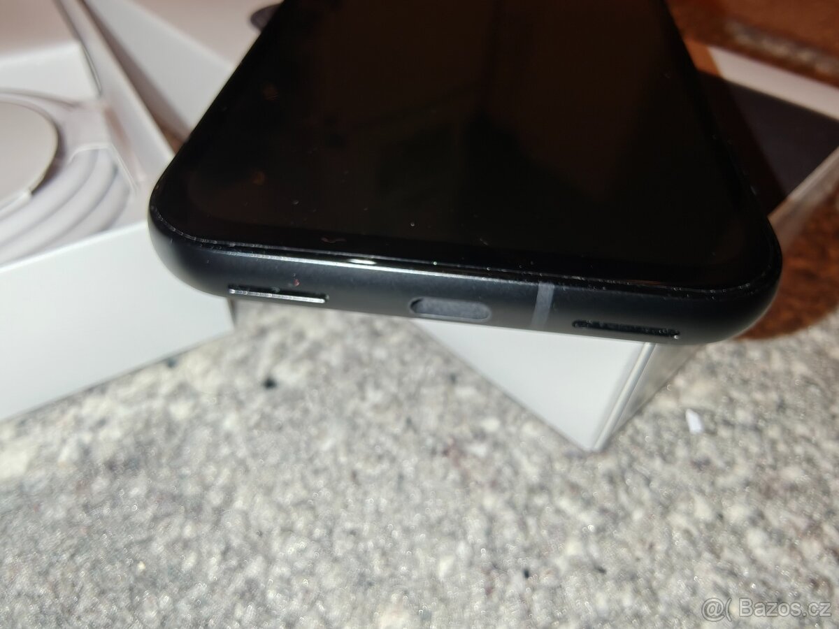 Pixel 8a 8/256GB verze - 3