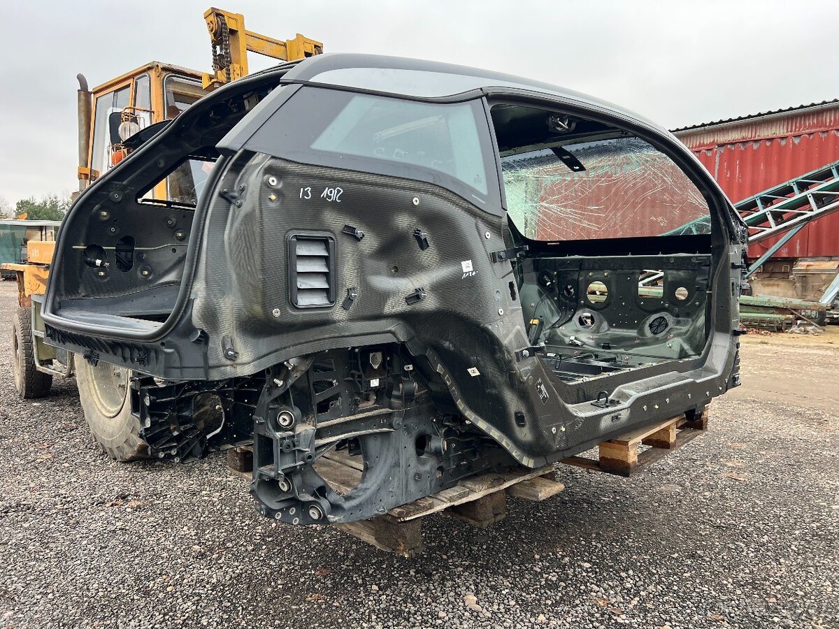 BMW i3 I01 LCi skelet karoserie 2448813 - 3