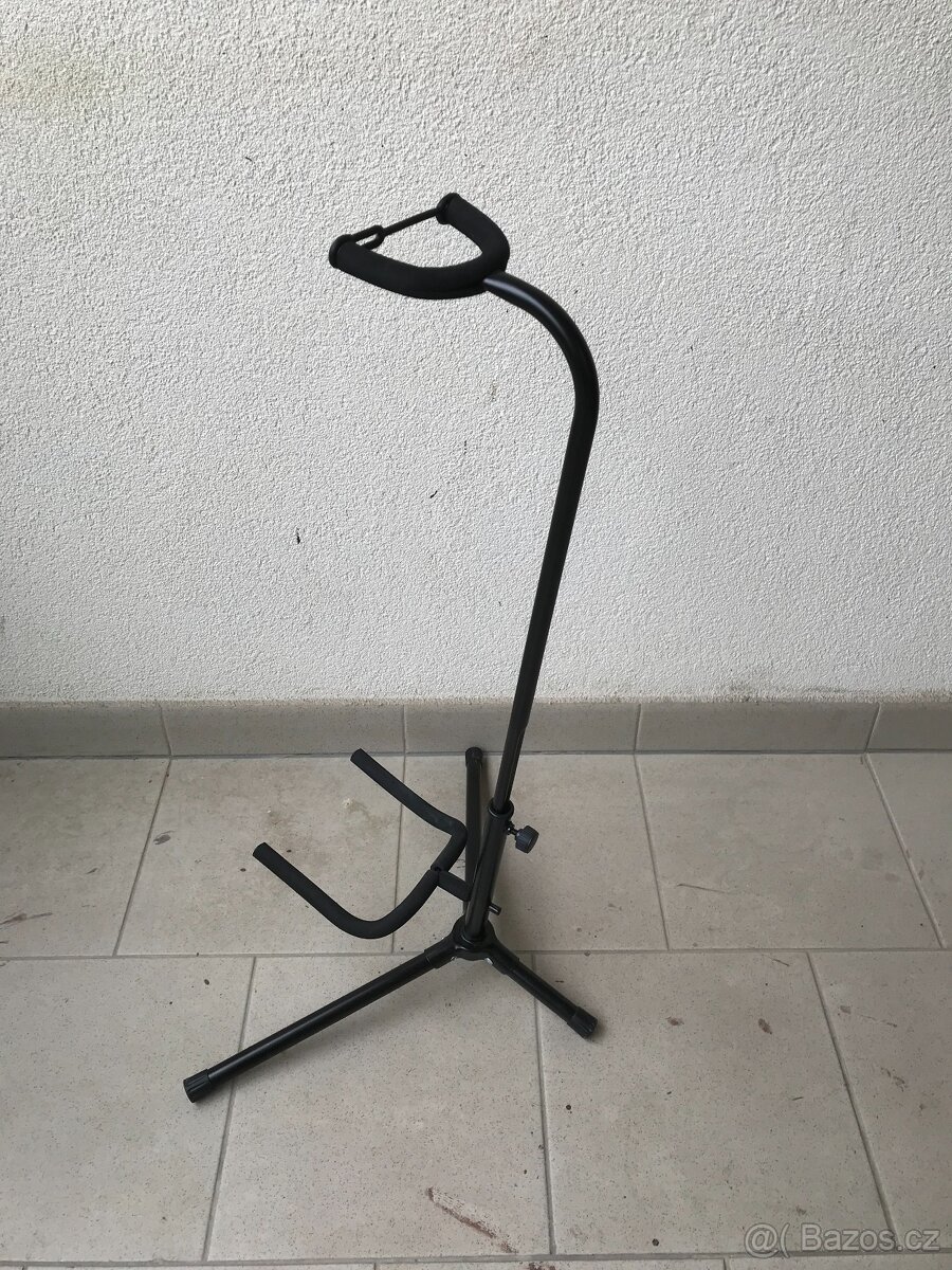 Stojanek na kytaru SOUNDSATION - 3