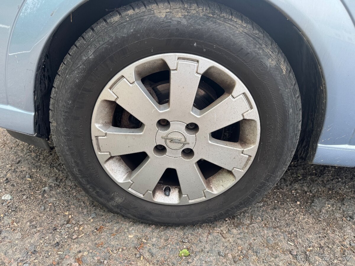 OPEL MERIVA 1.4i - 3