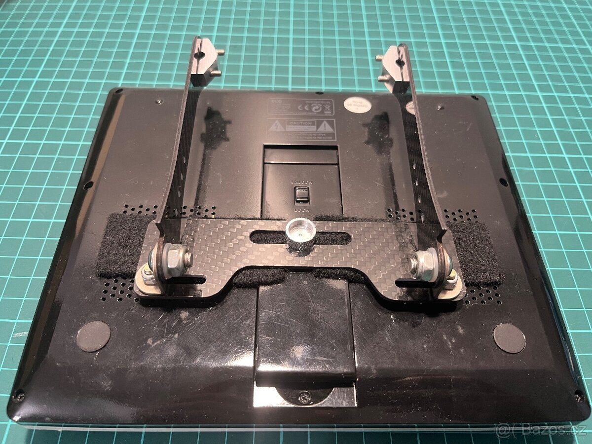 LCD monitor - 3