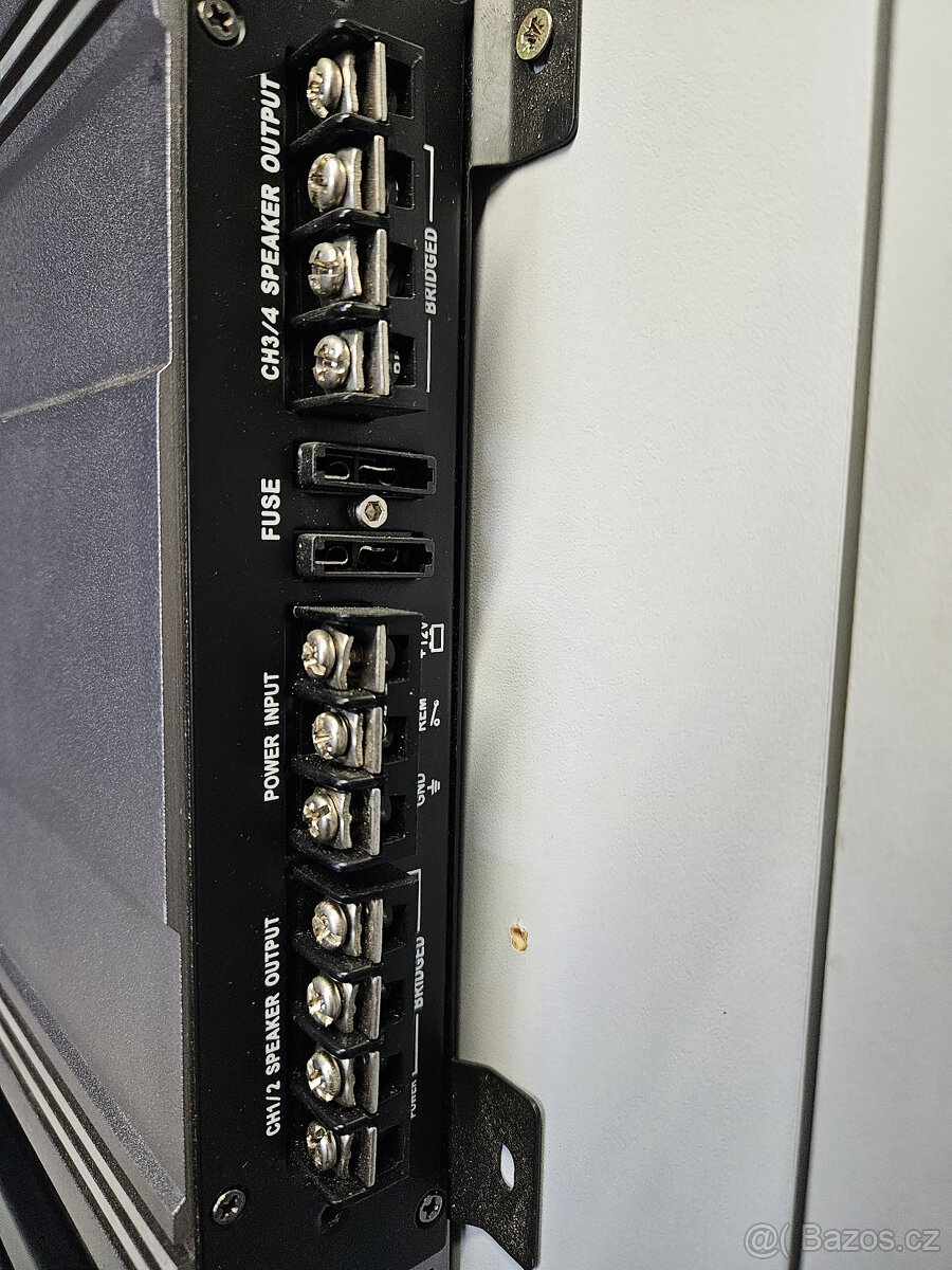 prodám zesilovač MDS 4x150W - 3