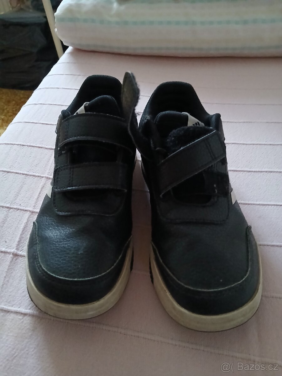 Tenisky adidas - 3