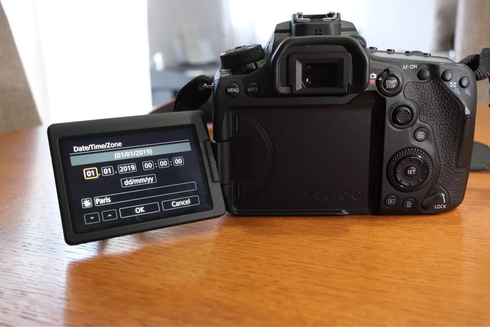 Canon eos 90D - 3