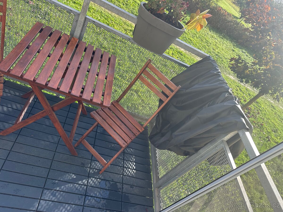 Prodám balkonový set (stůl + 2 židle) - 3