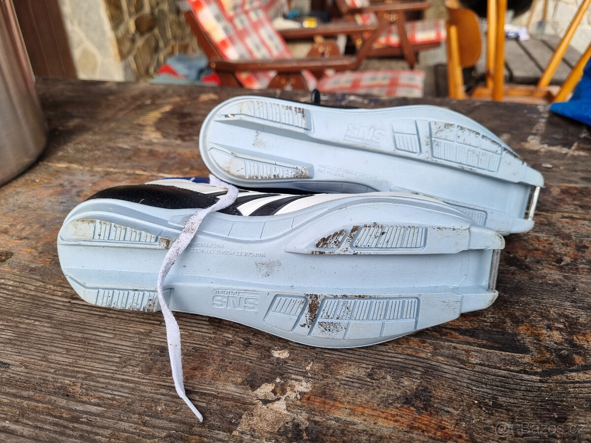 Boty na běžky Adidas SNS, vel.37 1/3 - 3