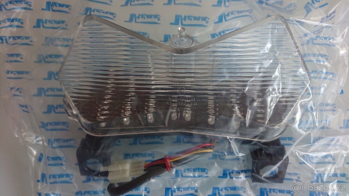 Kawasaki ZX6RR/Z750/Z1000 zadní světlo - 3